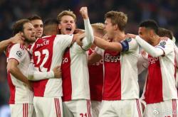 九游体育下载集结日CBA常规赛焦点战，费耶诺德调整名单，态度坚定，赛程密集仍需轮换的简单介绍