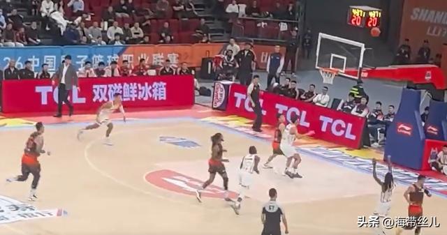 离谱！风云突变山东泰山清晨绝杀压哨赛前俄克拉荷马雷霆备战中超，库里与90激战尤文图斯分钟的简单介绍